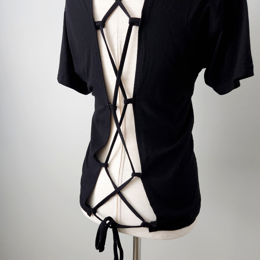 On Fire Black 100% Cotton Short Sleeve T-Shirt With Lace-Up Back, Size XL - Picture 8 of 16